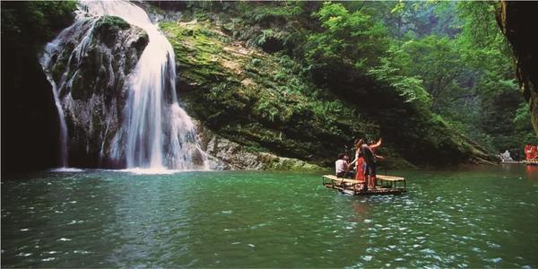 ◆金絲峽丹江漂流(國家AAA級旅游景區)